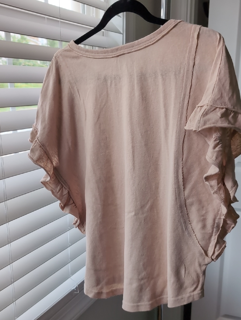 Umgee Ruffled Beige Top Small - Picture 6 of 8